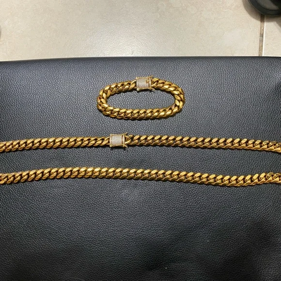 18k CUBAN LINK CHAIN AND BRACELET 18k GOLD PLATED 30" 9.5mm - Picture 2 of 16
